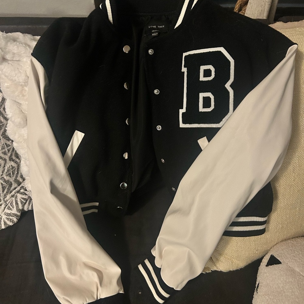 Letterman jacket - Picture 3 of 5